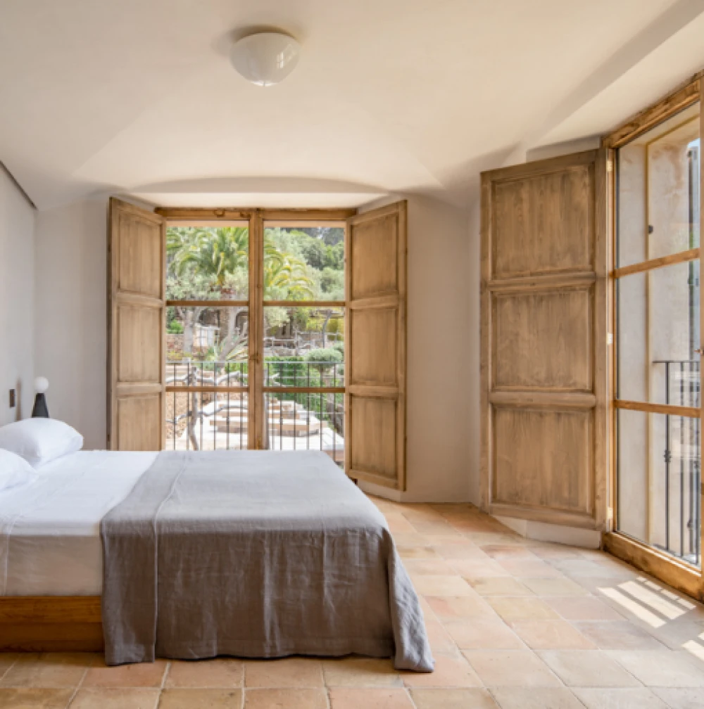 Mallorca villa bedroom